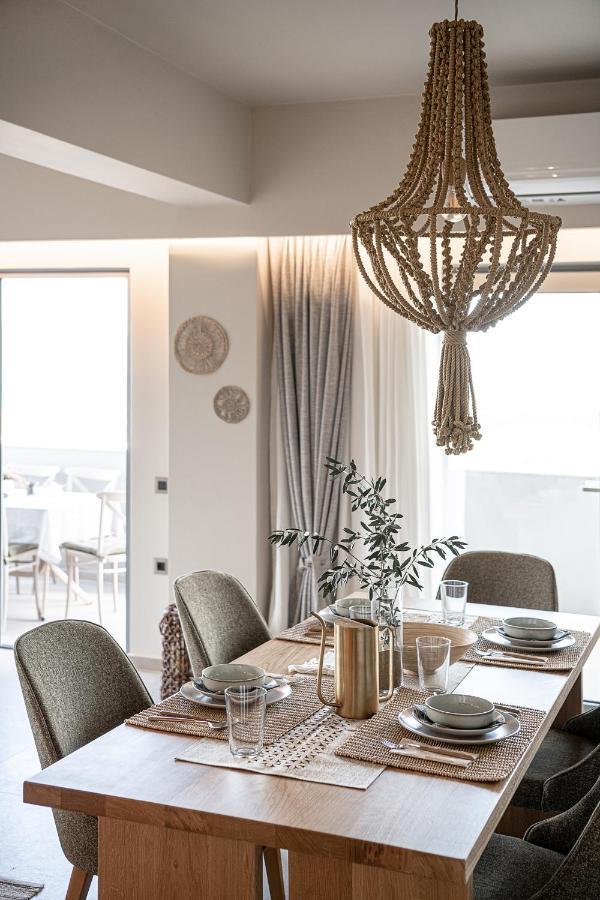 Emmanuel's Sea View Luxury Apartment