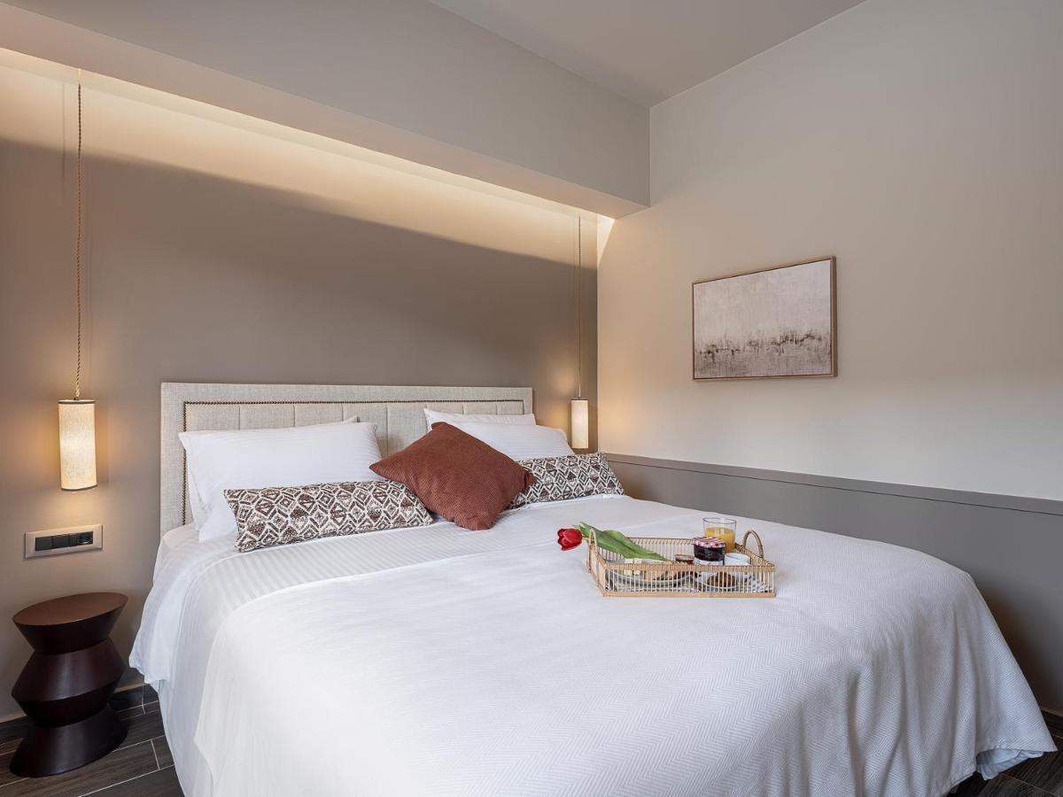 Emmanuel's Sea View Luxury *